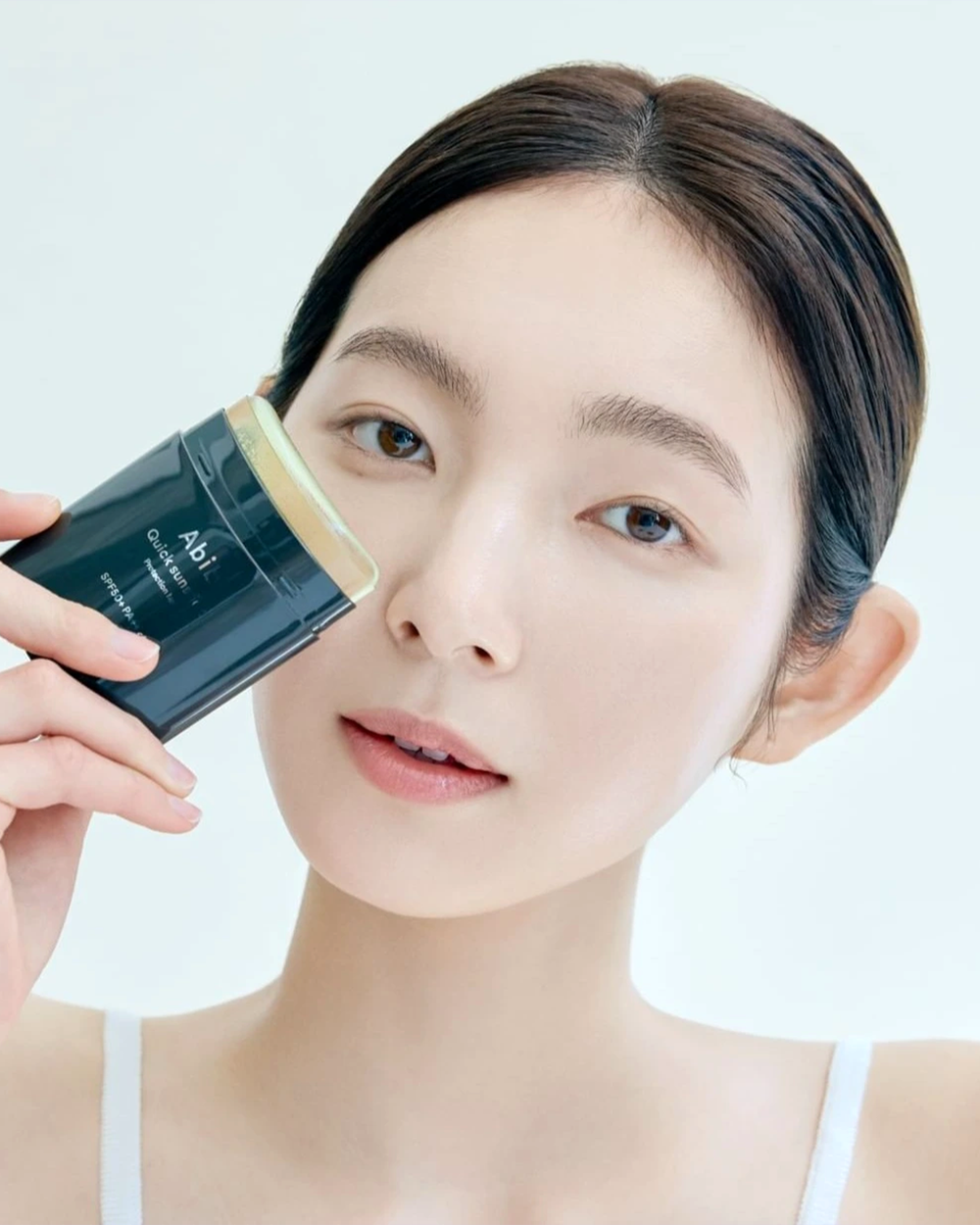 [Abib]-Quick-Sunstick-Protector-Bar-SPF50+-PA++++1-k-beauty-colombia-cosmetica-coreana