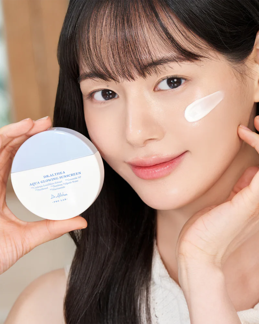 [Dr. Althea] Aqua Glowing Sunscreen