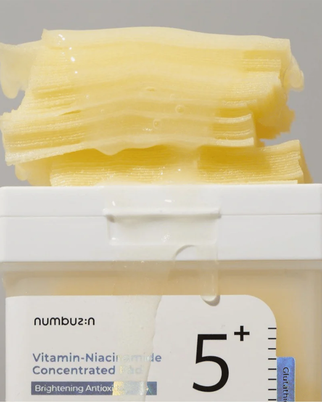 [Numbuzin] No.5 Vitamin-Niacinamide Concentrated Pad (70Pads)