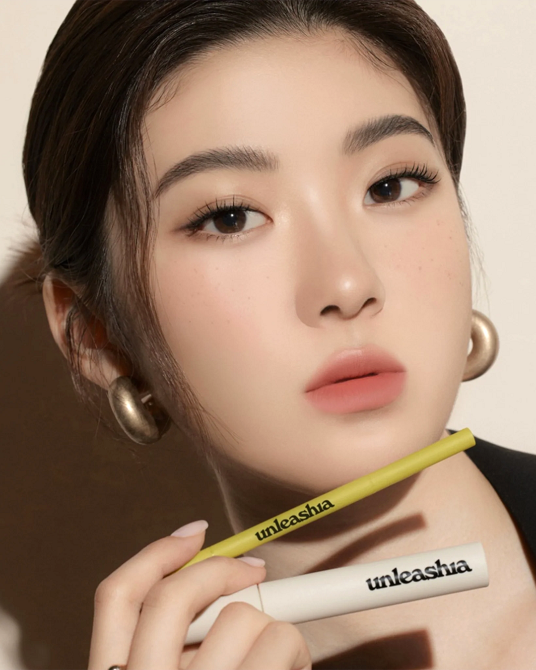 [Unleashia] Shaper Defining Eyebrow Pencil (Escoge tu tono)