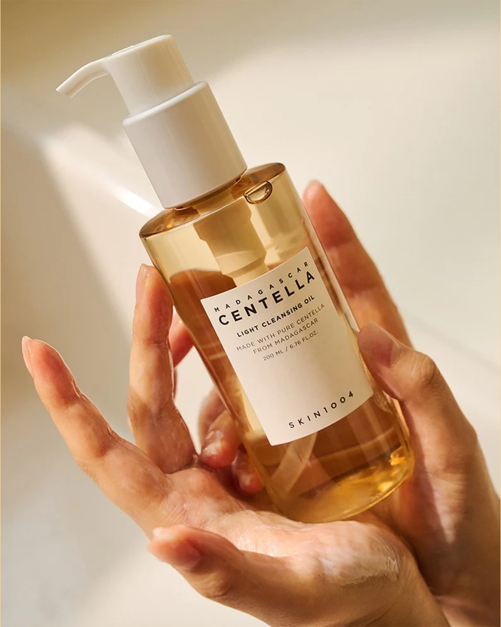 [SKIN1004]-Madagascar-Centella-Light-Cleansing-Oil-k-beauty-colombia-cosmetica-coreana